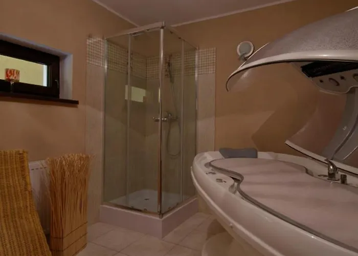 Klif &spa ゲストハウス Jastrzębia Góra